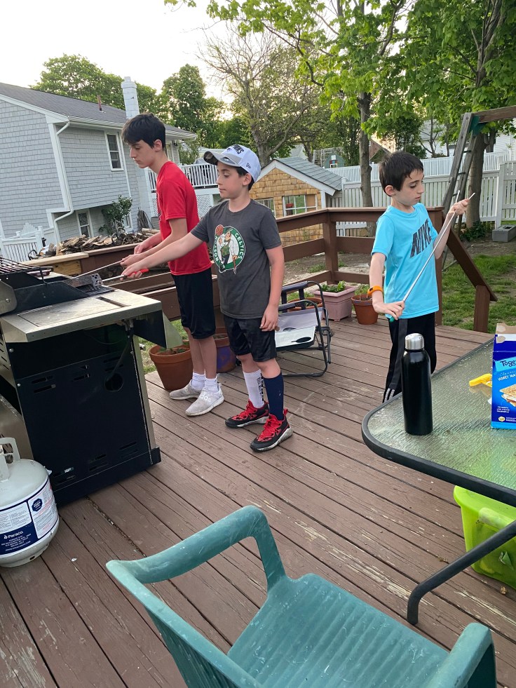 3F9B8FD2-7476-4005-B227-5A804B897FE6